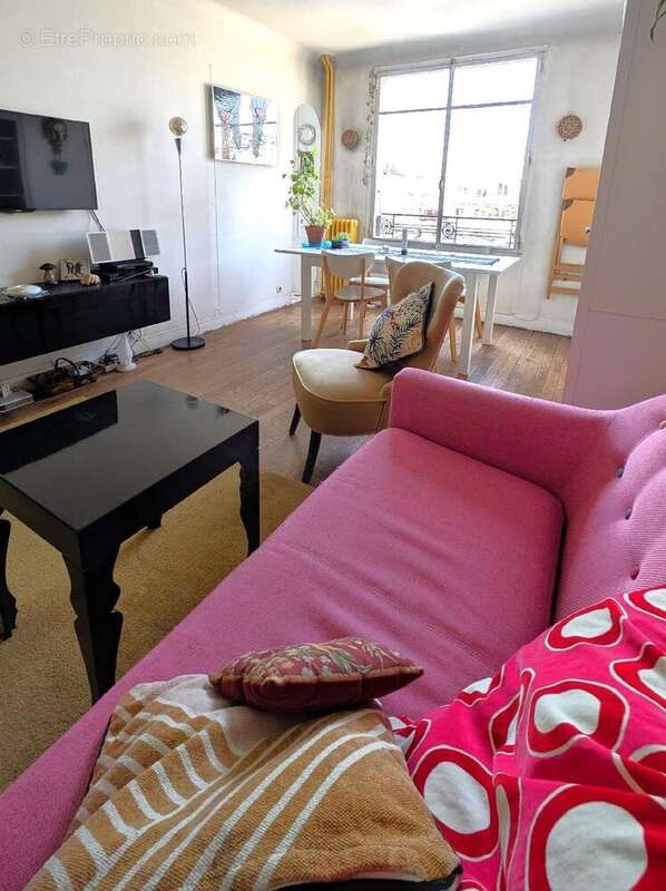 Appartement à PARIS-20E