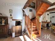 Maison à FOX-AMPHOUX