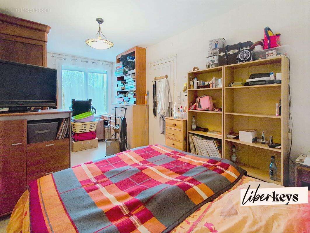 Maison à MONTREUIL-BELLAY