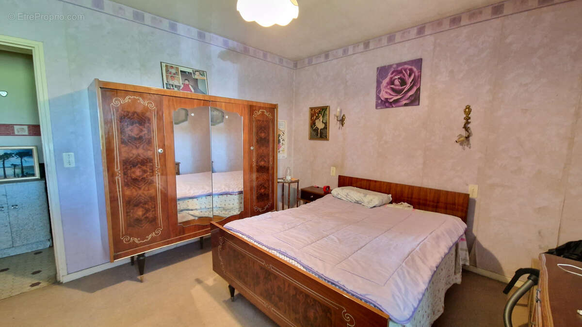 Maison à COIMERES