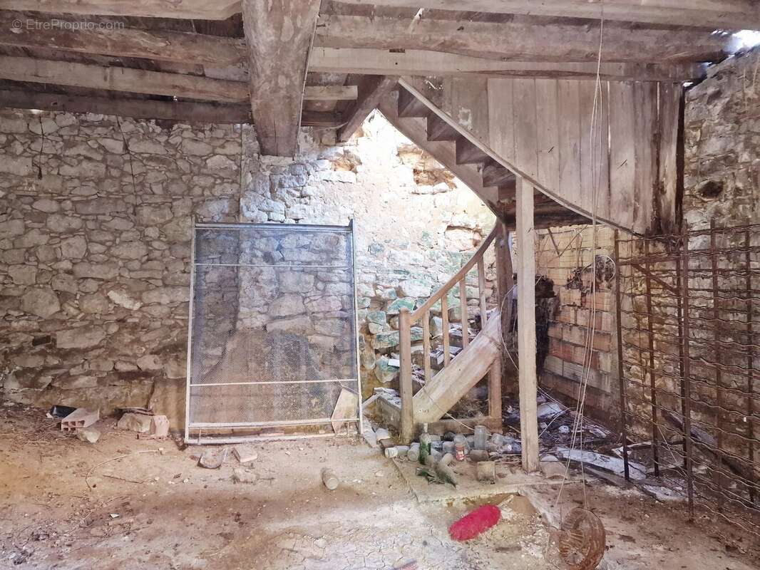 Maison à MONSEGUR