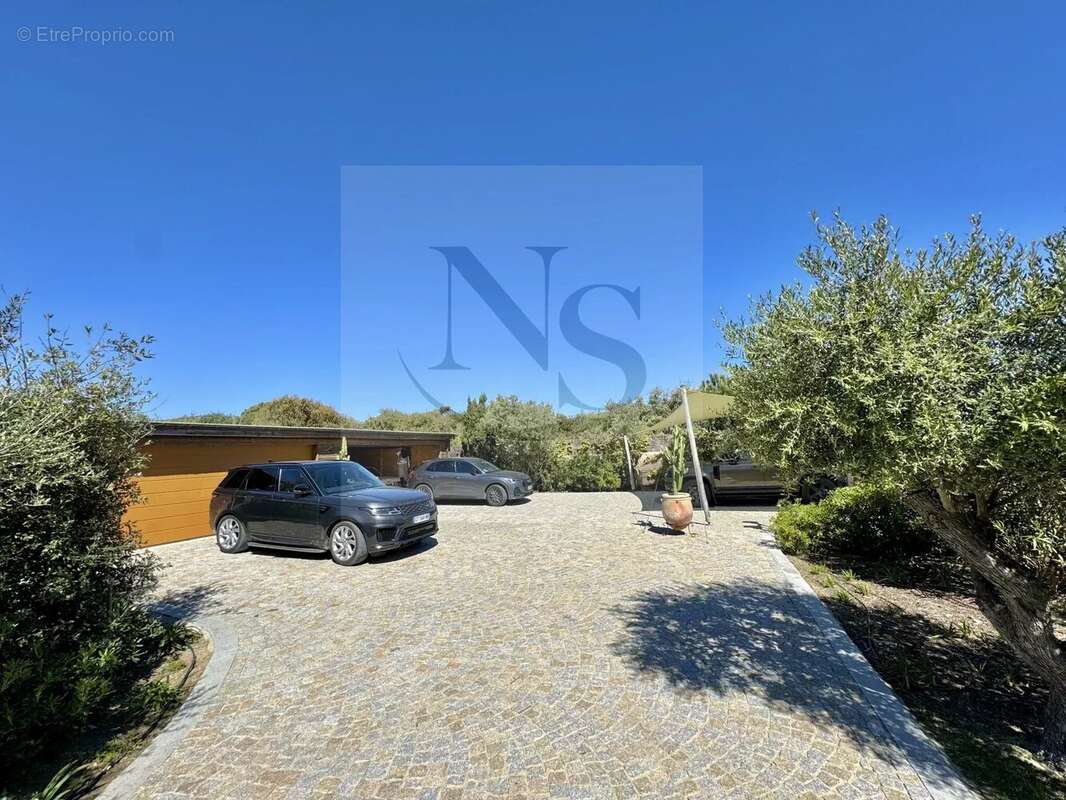 Maison à RAMATUELLE