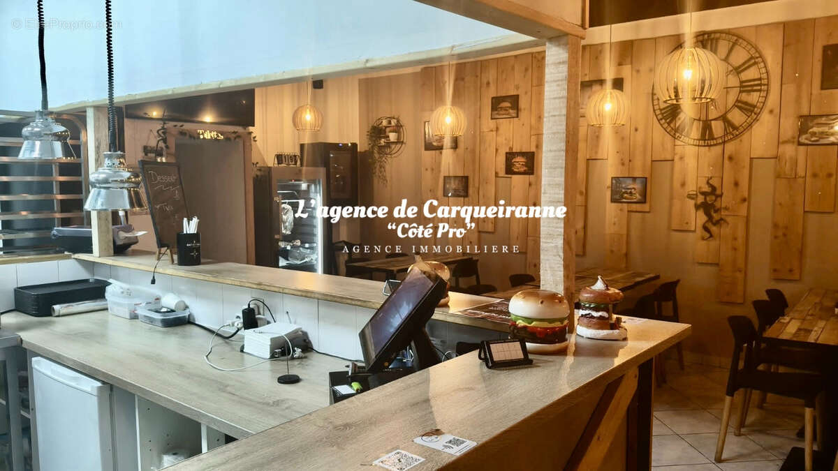 Commerce à LA LONDE-LES-MAURES