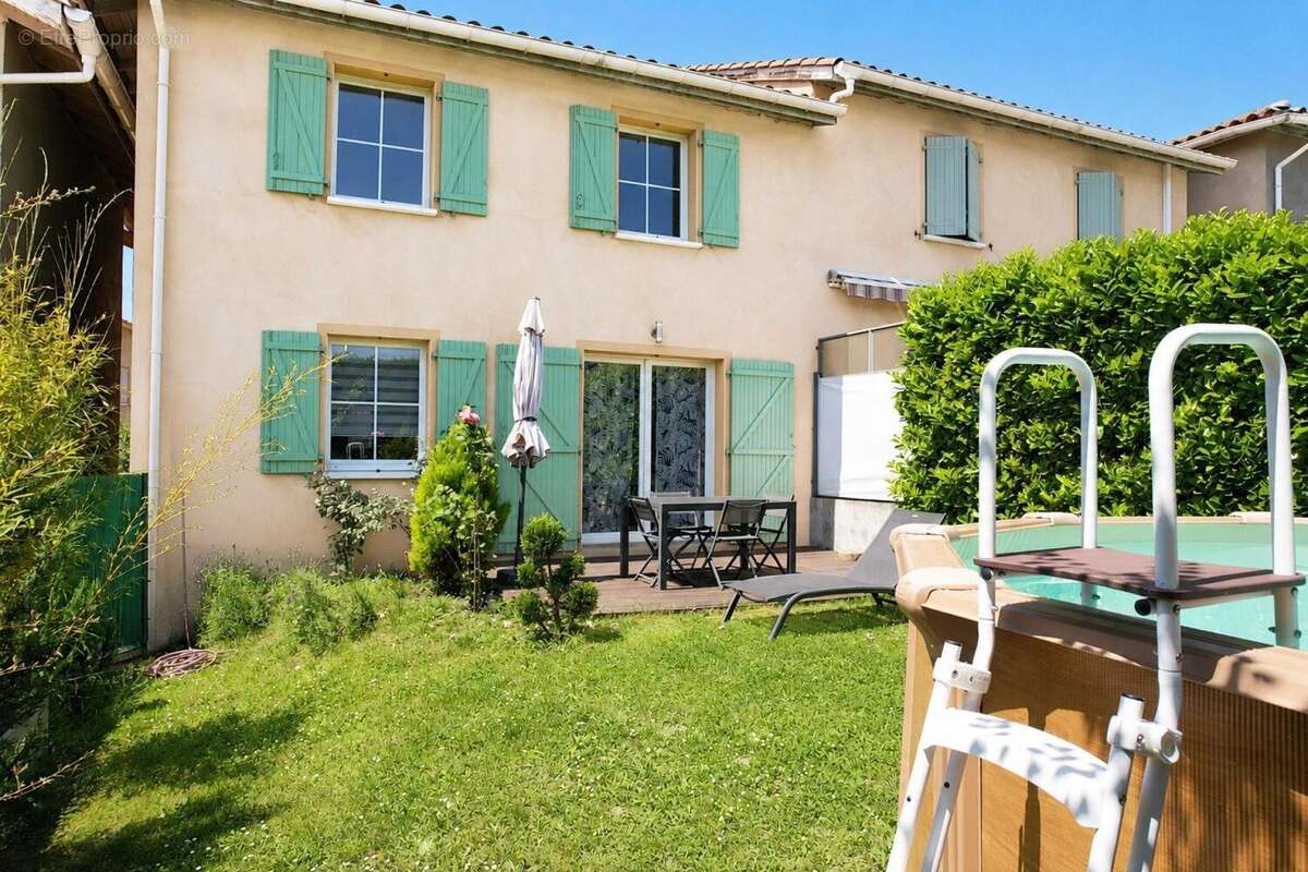 Photo 2 - Maison à L'ISLE-D'ABEAU
