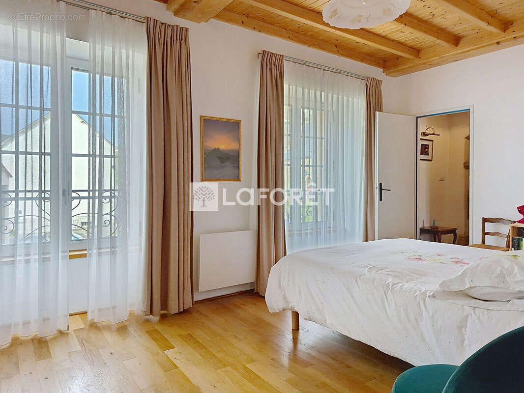 Maison Caro 5 pièce(s) 147 m2 - photo 10