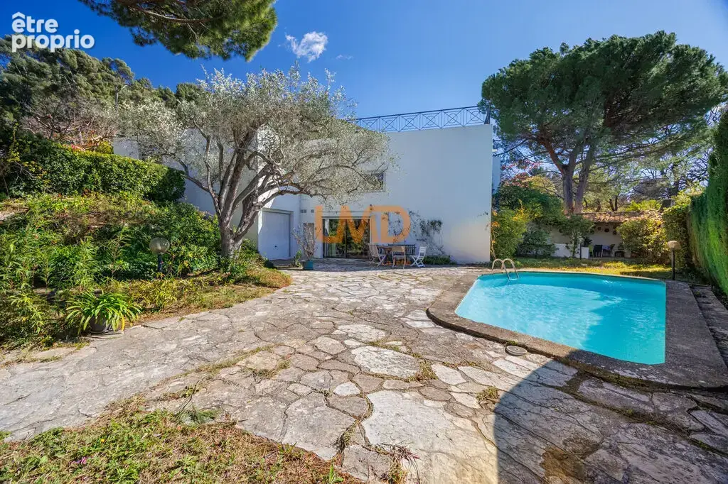 Villa d'Architecte - toit terrasse - jardin - piscine - garage - photo 14
