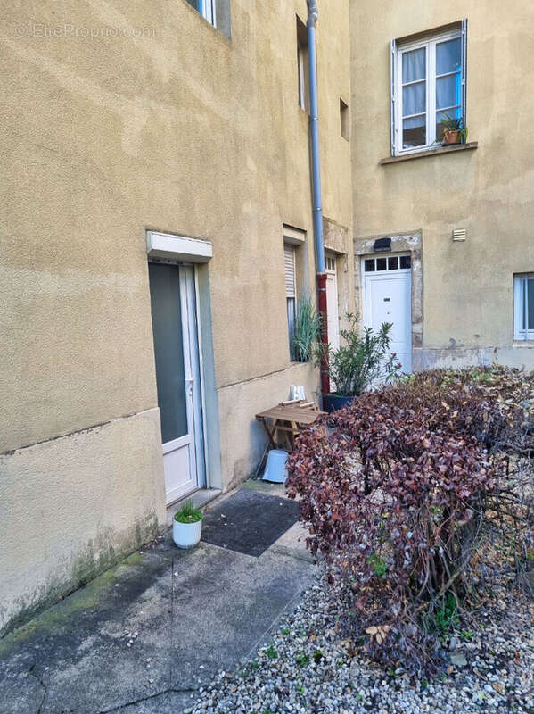 Appartement à SAINT-PRIEST