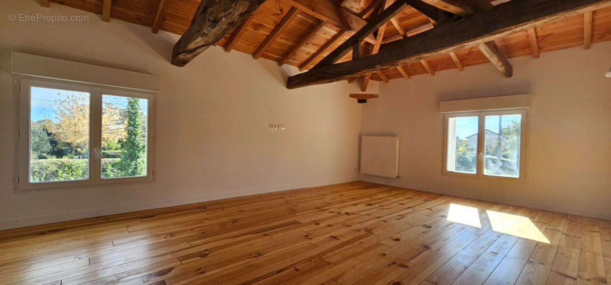 Maison Salles 7 pièce(s) 170 m2 - photo 6