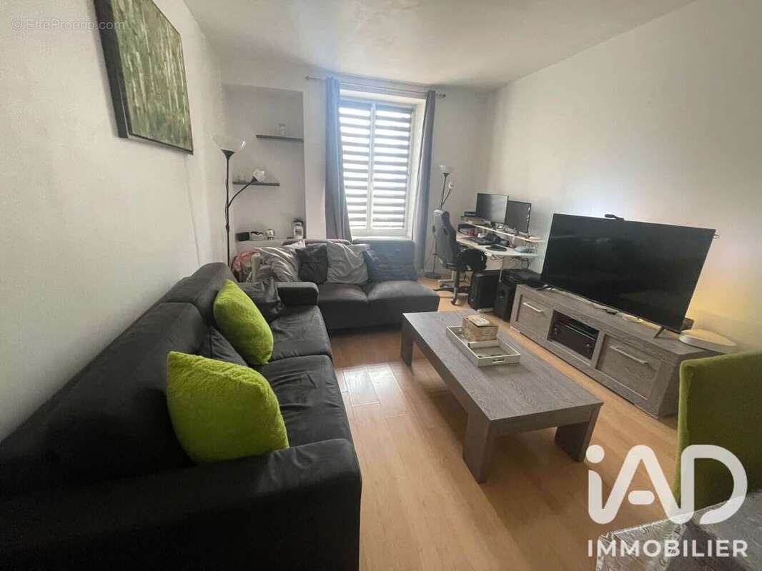 Maison 114 m² à Chevillon  - photo 4
