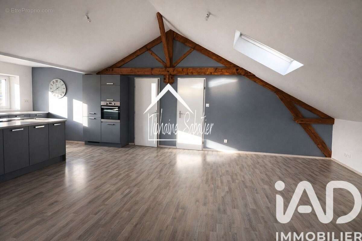 Photo 3 - Appartement à BOURGOIN-JALLIEU