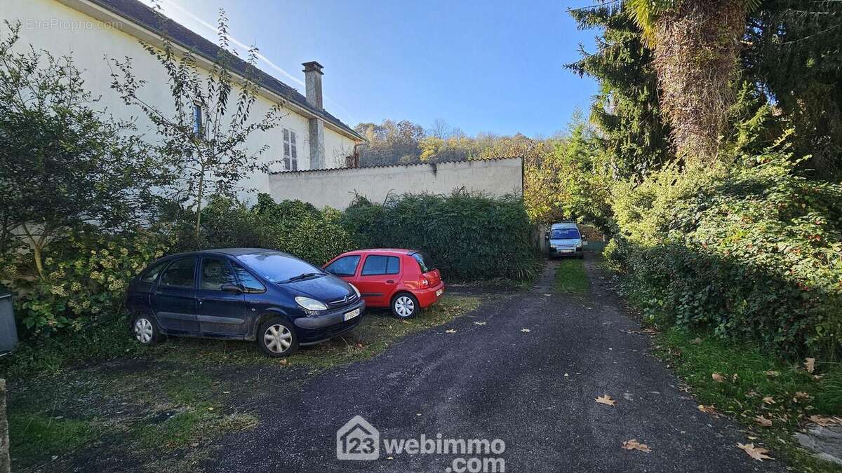 Appartement à LESTELLE-BETHARRAM