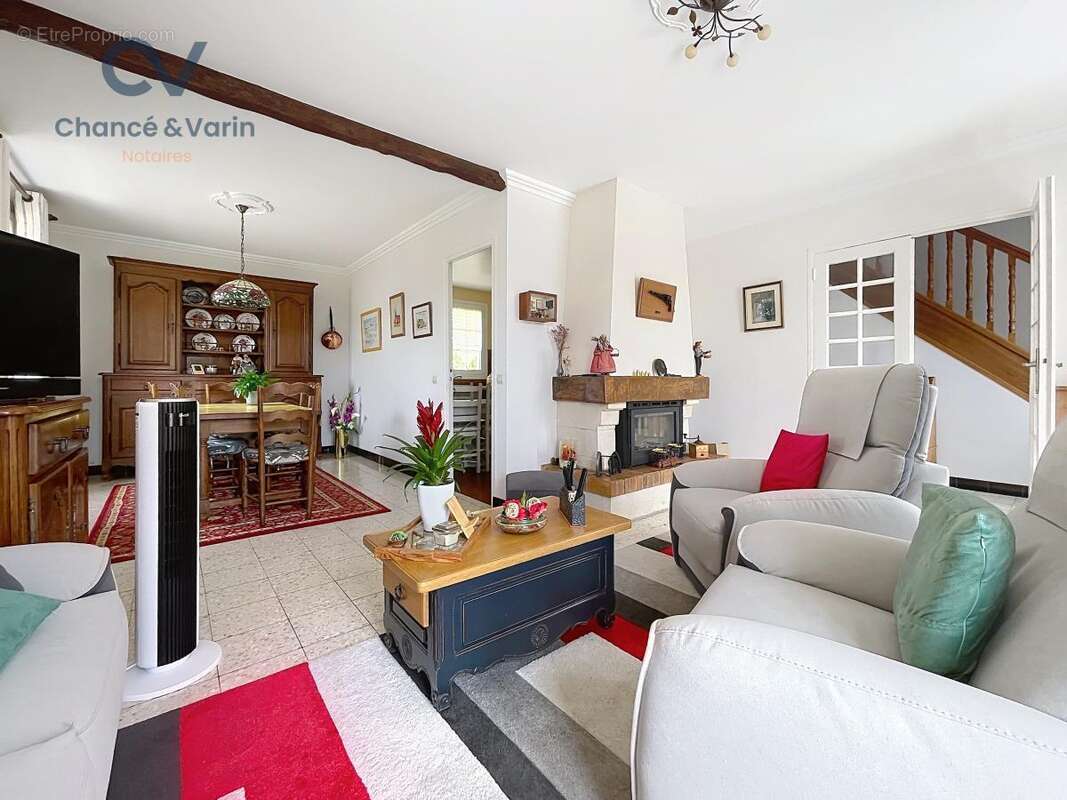 Maison 128 m² à Ouilly-Le-Vicomte  - photo 3