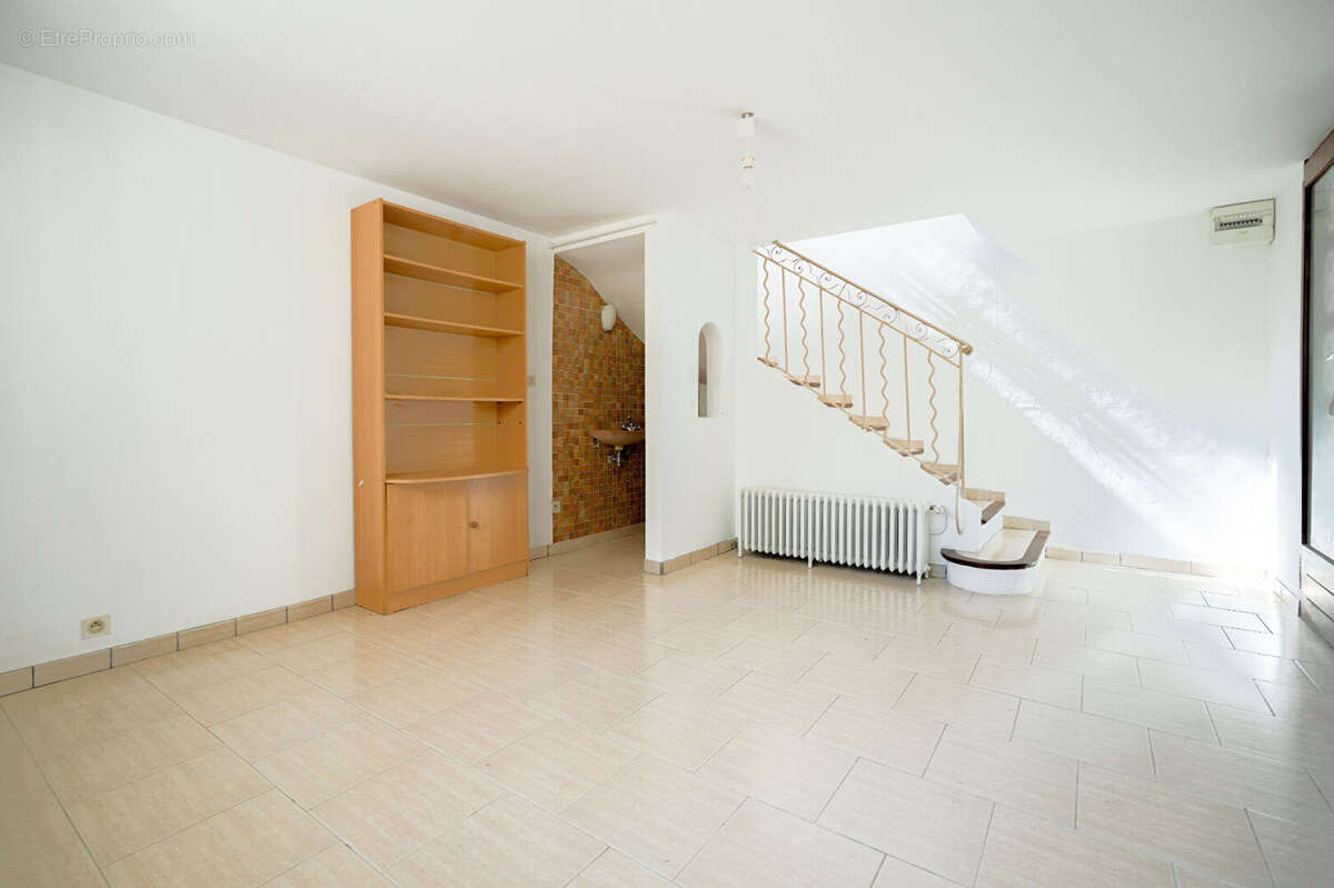 Appartement à LE THOLONET