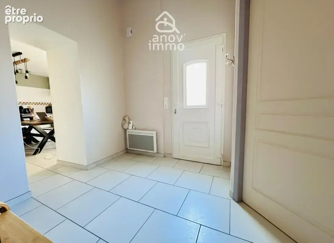 Maison de charme rénovée 112 m2   3 chambres   Cour privativ - photo 2