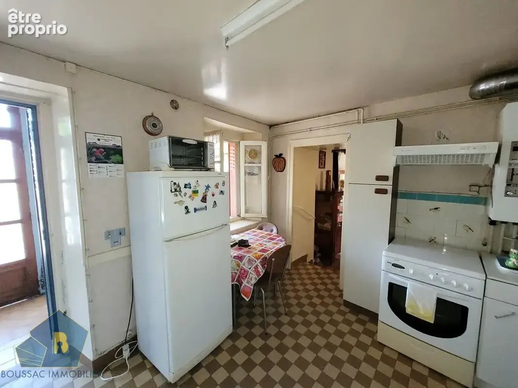 Maison 138 m² à Boussac  - photo 6
