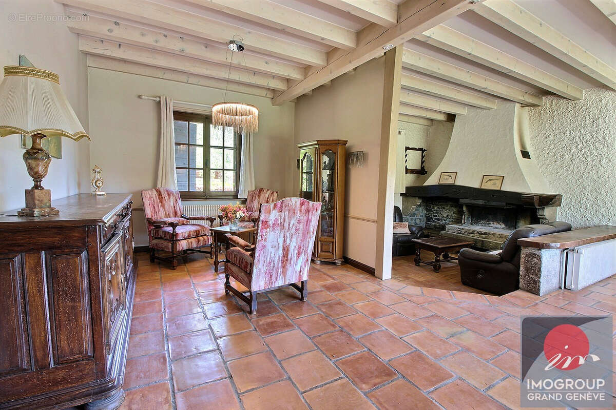 Maison à MESSERY