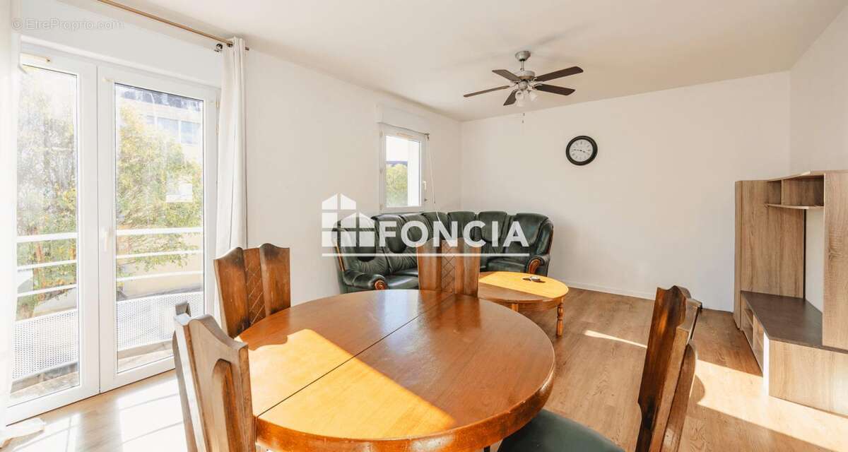 Appartement à CHARTRES-DE-BRETAGNE