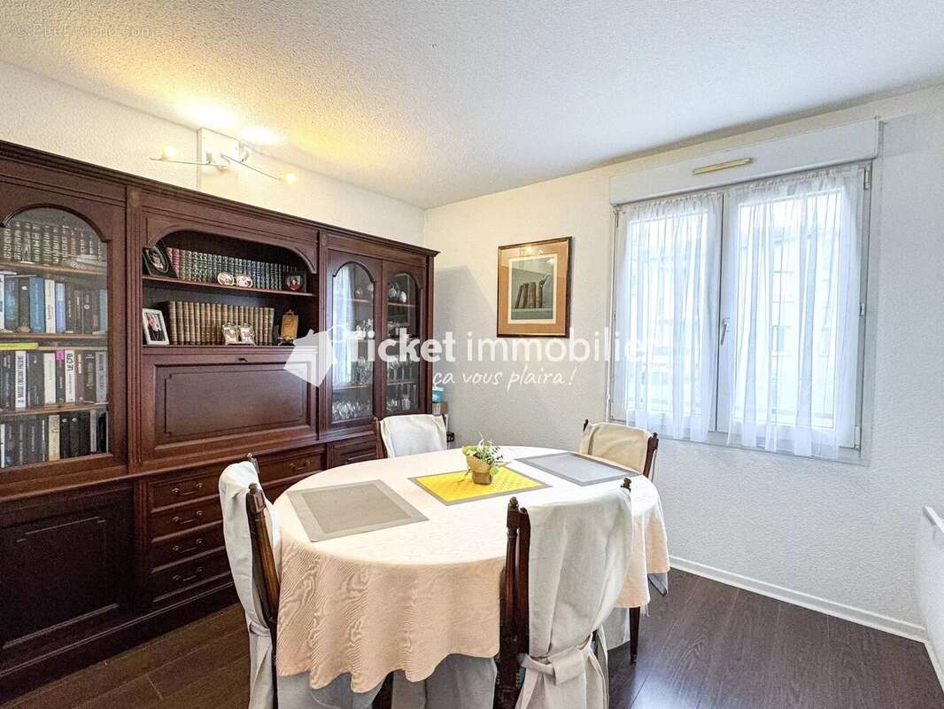Appartement à AUCAMVILLE