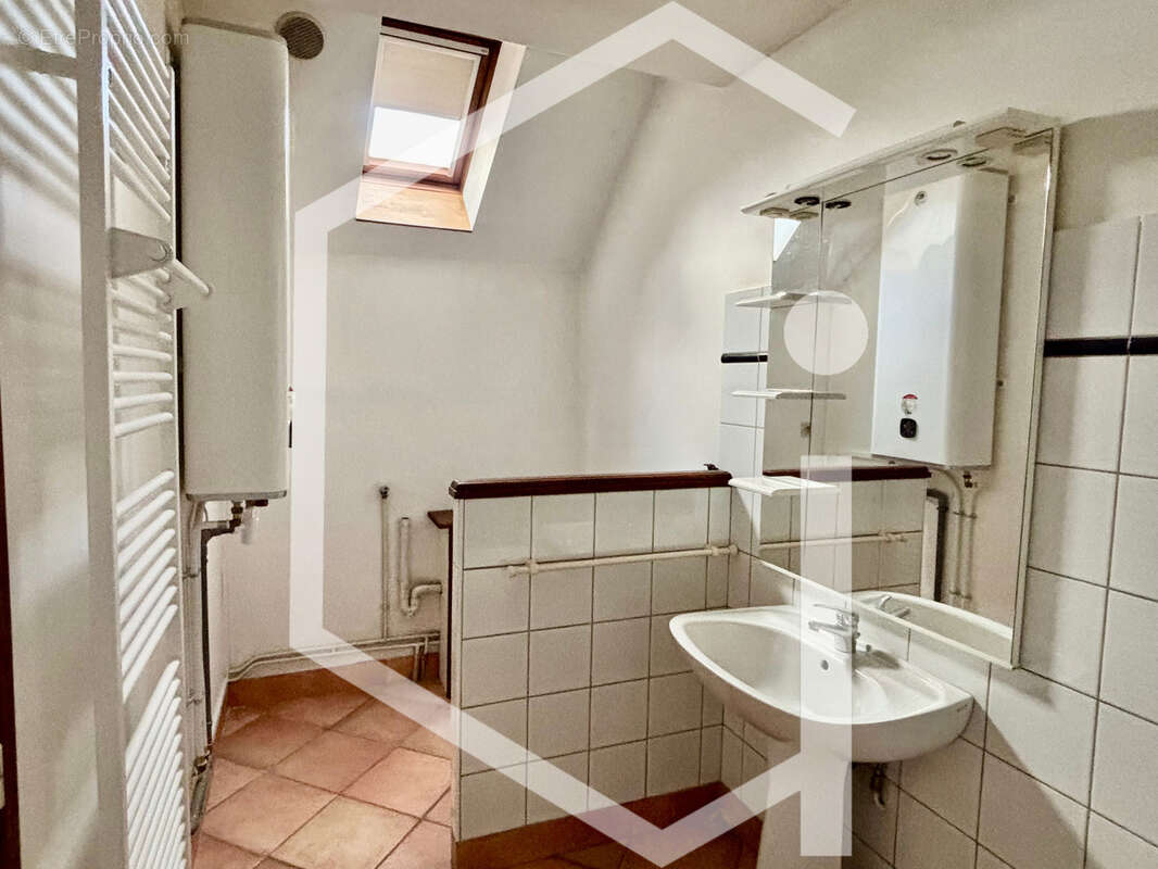 Appartement à COSNE-COURS-SUR-LOIRE