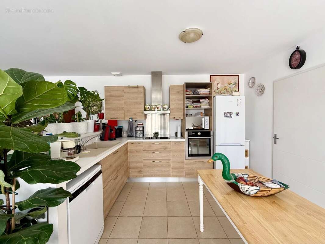 Maison à POURRIERES