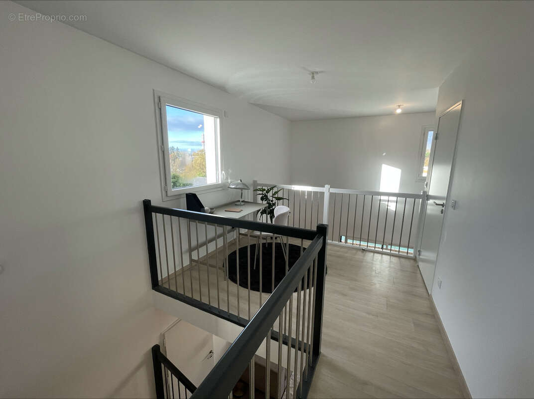 Maison à ARTIGUES-PRES-BORDEAUX