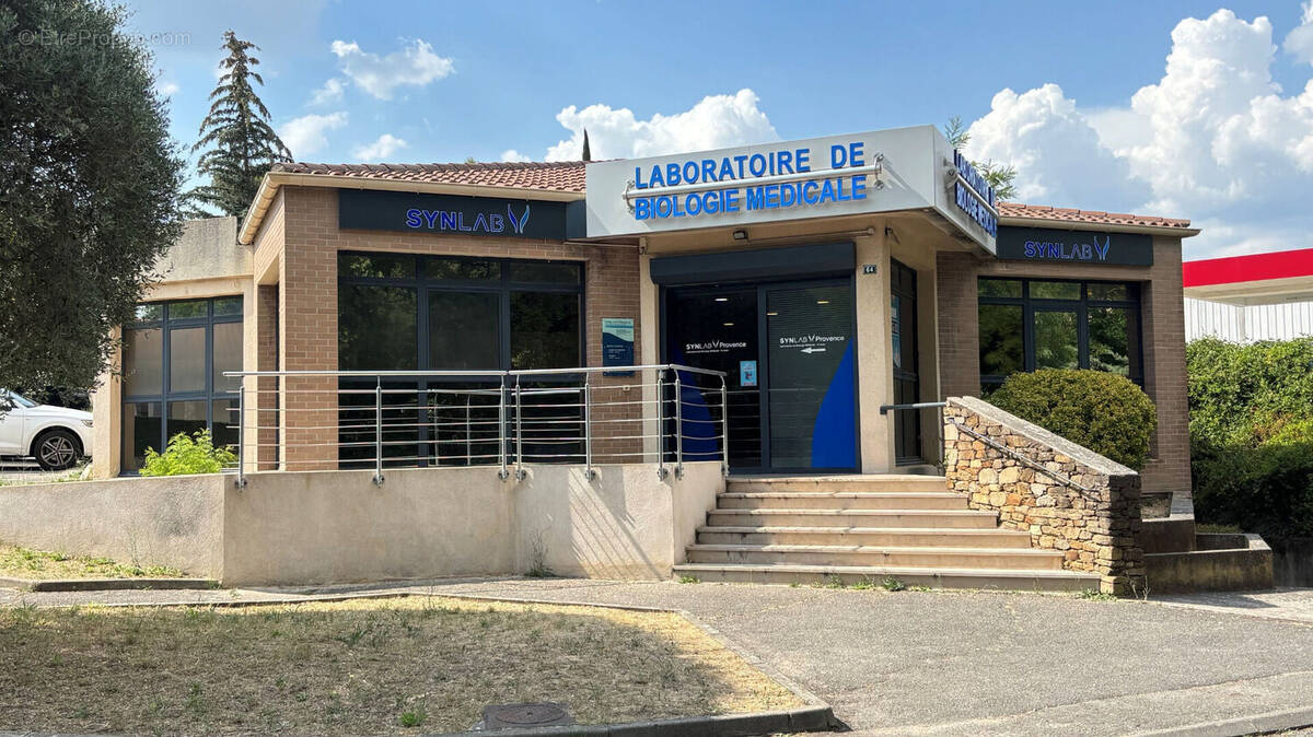 Commerce à FUVEAU
