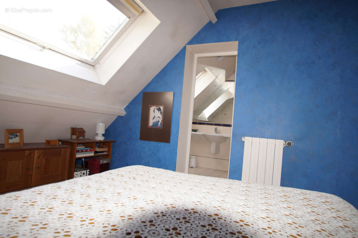 Maison à BURES-SUR-YVETTE