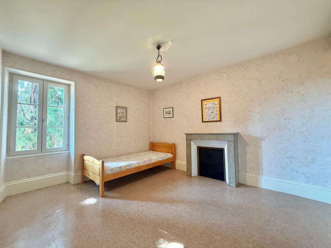 Maison à PONTAILLER-SUR-SAONE