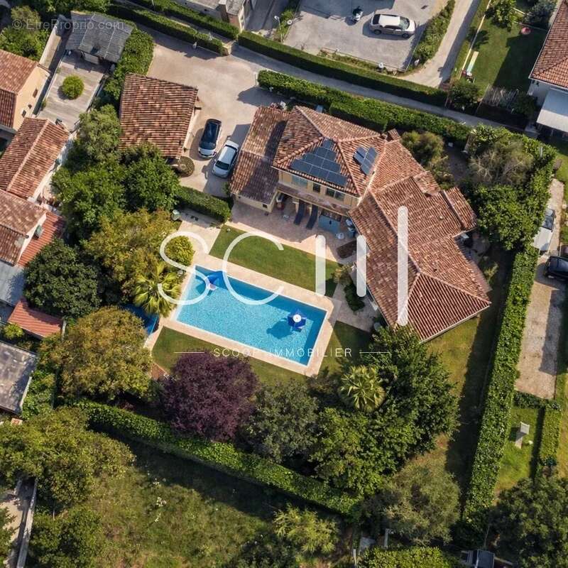 Maison à ANTIBES