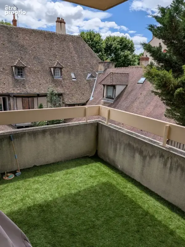 T4 avec Terrasse Place de Beaune - photo 2