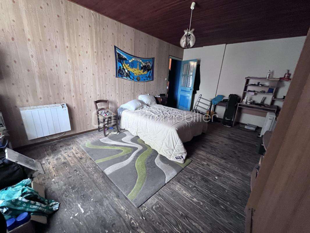 Maison à REVEL-TOURDAN