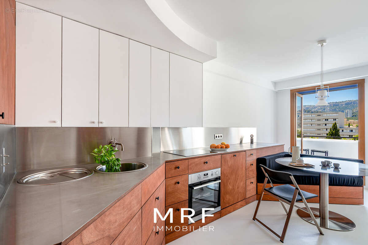 Appartement à MARSEILLE-9E