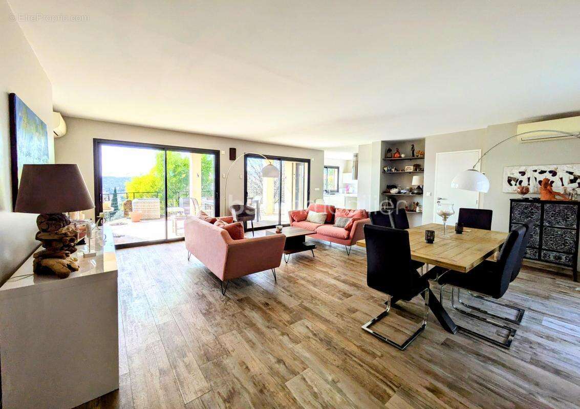 Maison à DRAGUIGNAN