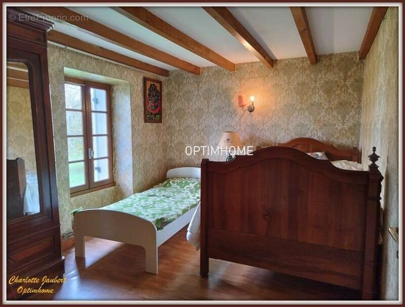 Maison à SAINT-AULAYE