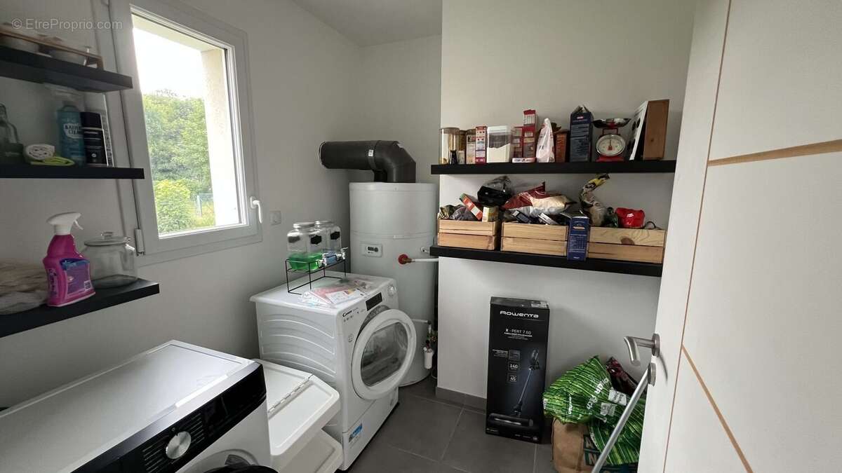 Maison à HORNOY-LE-BOURG