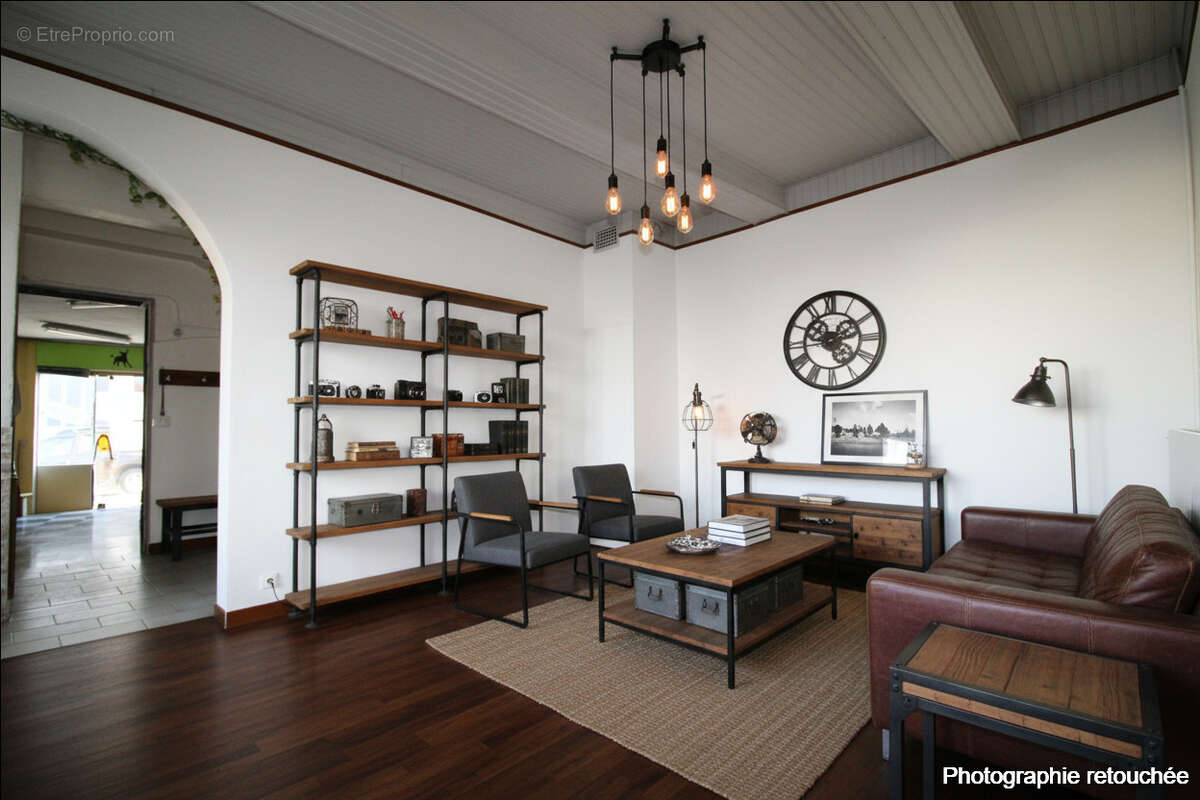 Maison à BELLEGARDE