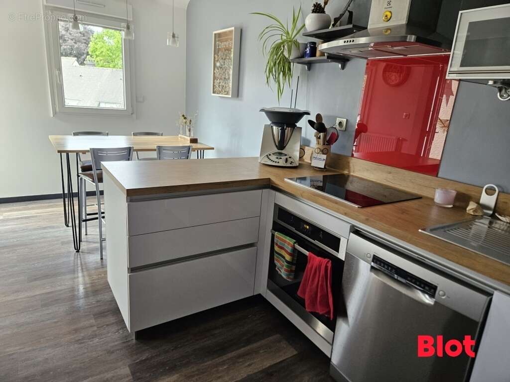Appartement à FOUGERES