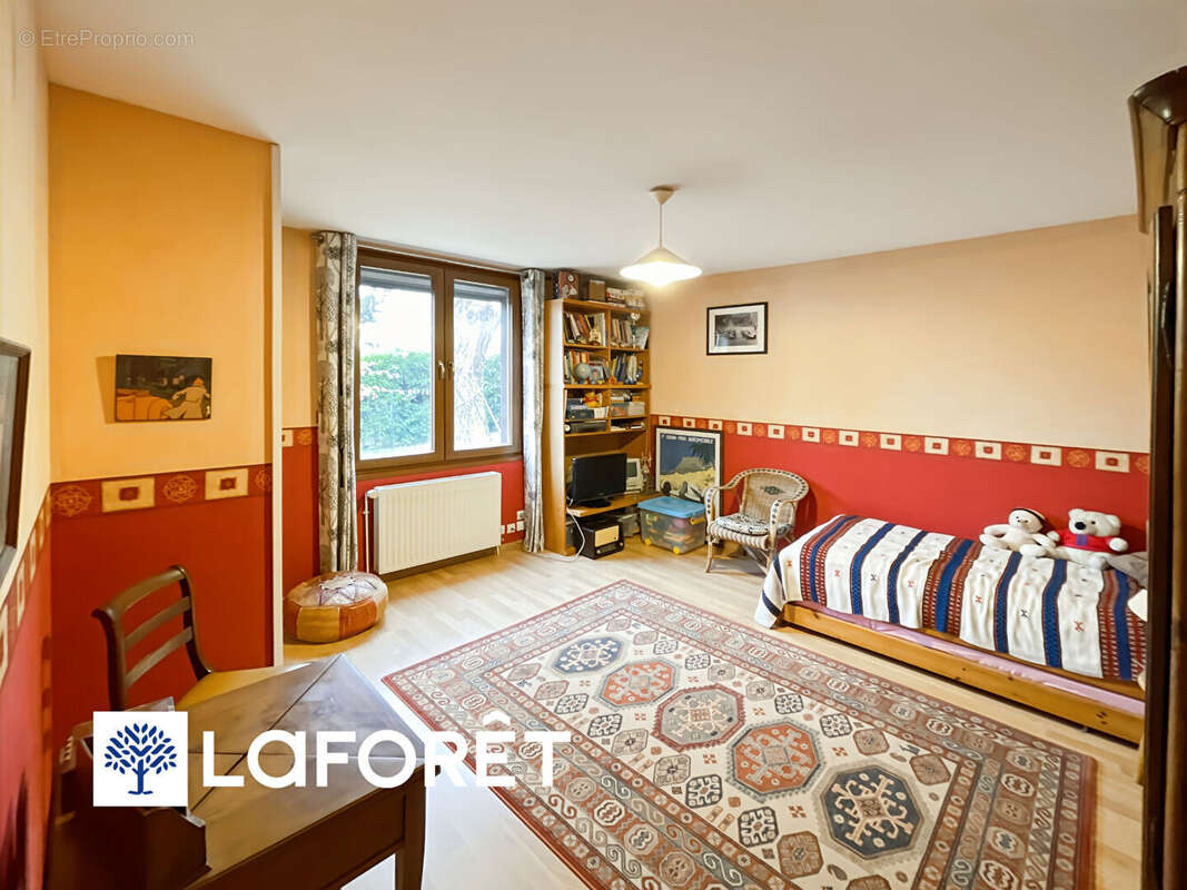 Maison à SAULX-LES-CHARTREUX