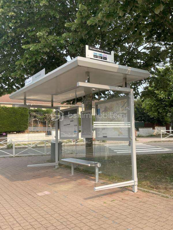 Maison à VILLEPREUX