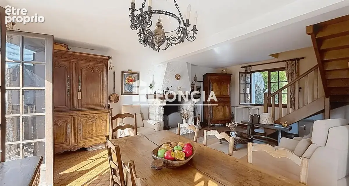 Touques, maison familiale avec jardin de 870 m² - photo 3