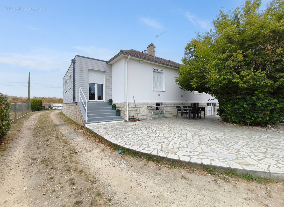 Maison à FILLE