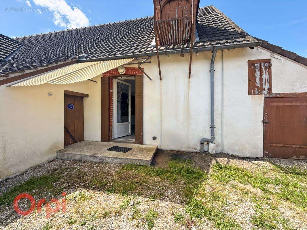 Maison à CHATRES-SUR-CHER