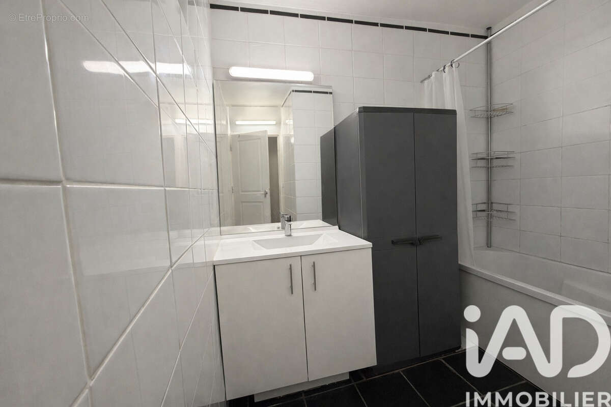 Photo 9 - Appartement à ROSNY-SOUS-BOIS