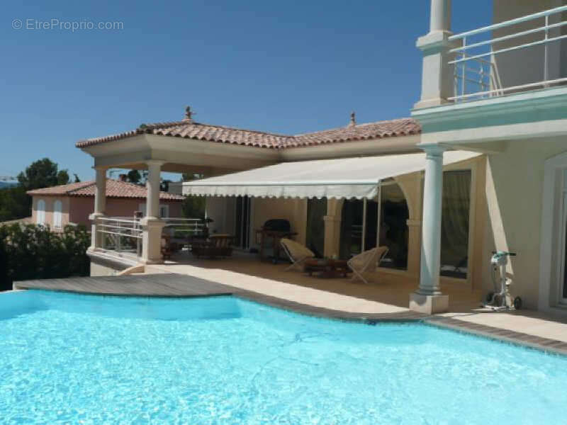 Maison à SAINT-RAPHAEL