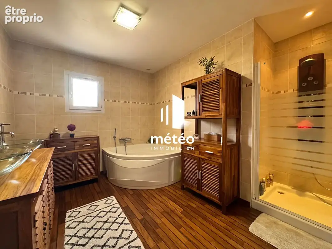 Maison contemporaine 6 pièces à vendre aux Sables d'Olonne, proche mer - photo 10