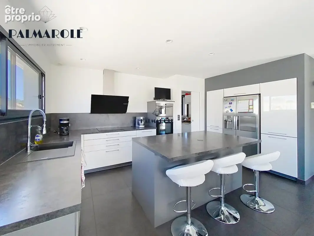 Maison 4 pièces 122 m² à vendre à Corneilla-La-Riviere (66550) - photo 2