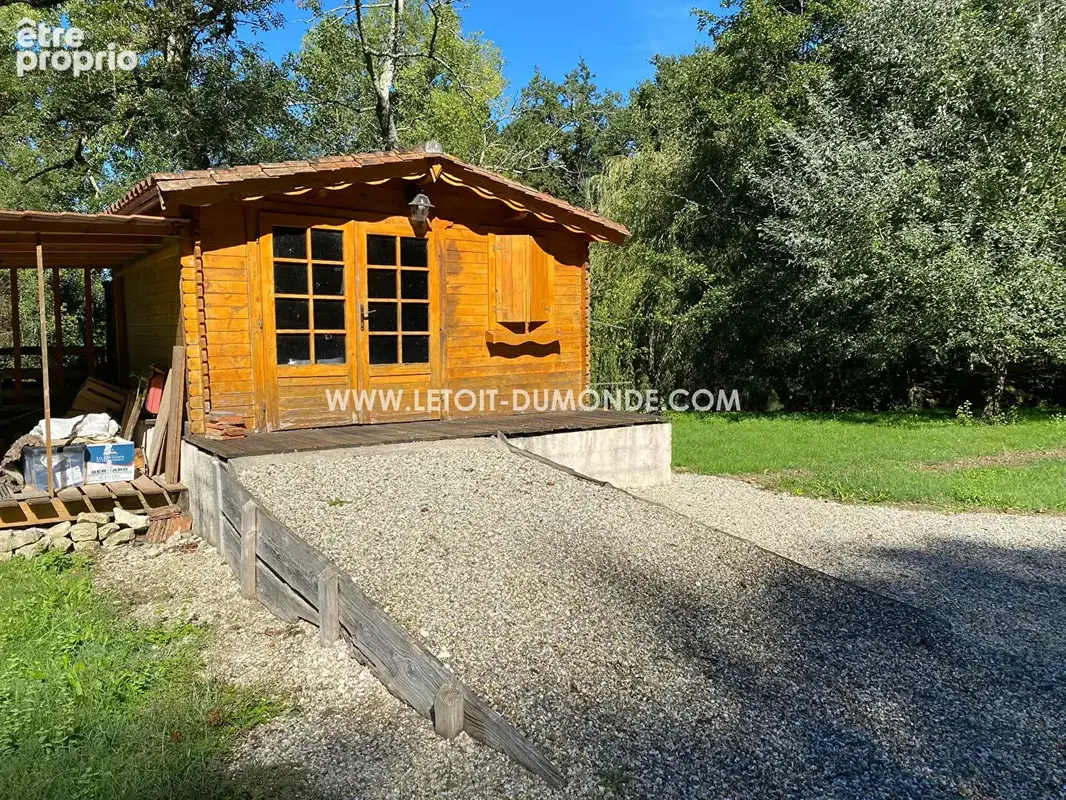 Moulin de 265m2 avec terrain à Lisle. - photo 15