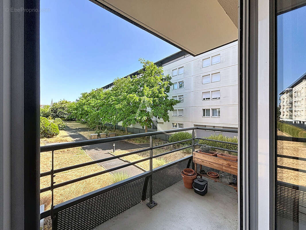 Appartement Angers 3 pièce(s) 66 m2 - photo 2