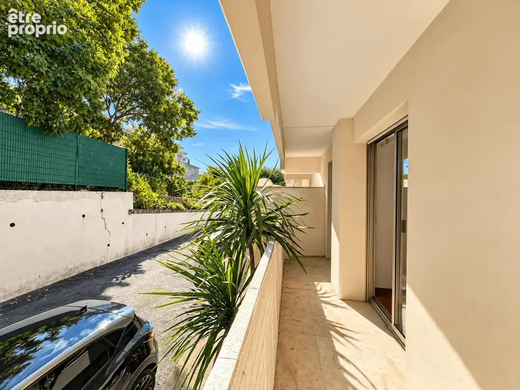 Hauteurs de Cannes - T3 85 m2 - Vue mer - Terrasse - Parking - Cave - Le Cannet - photo 14