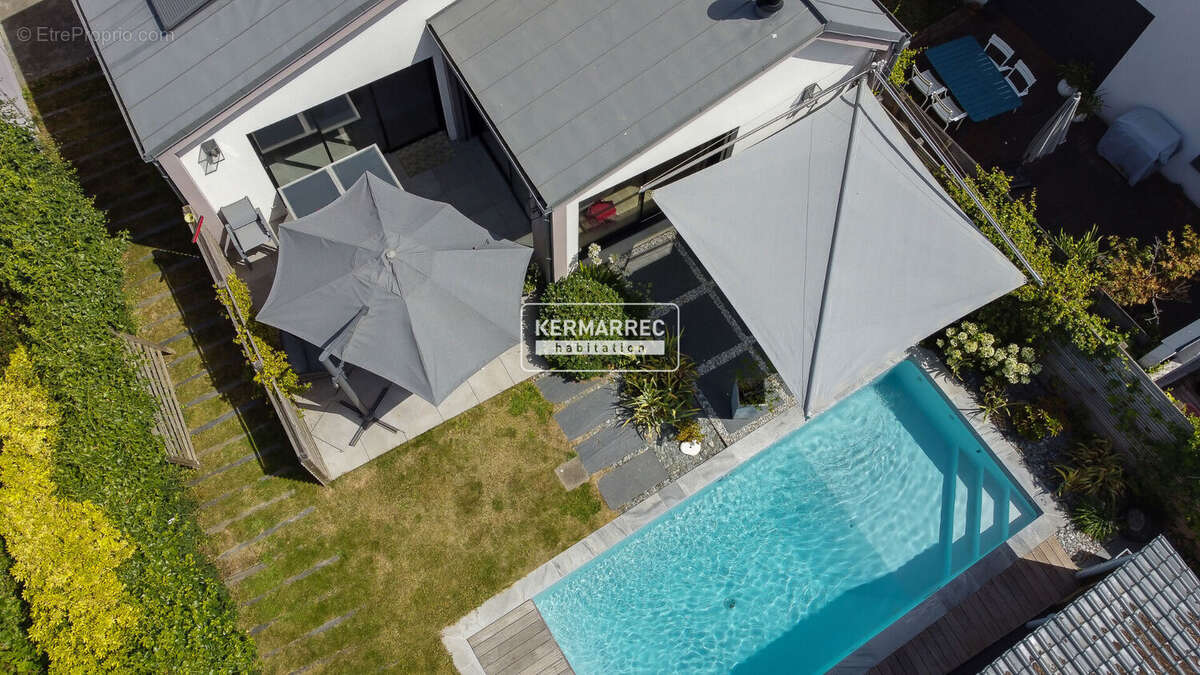 Maison SAINTE THÉRÈSE Rennes 6 pièce(s) 135 m2 - photo 4